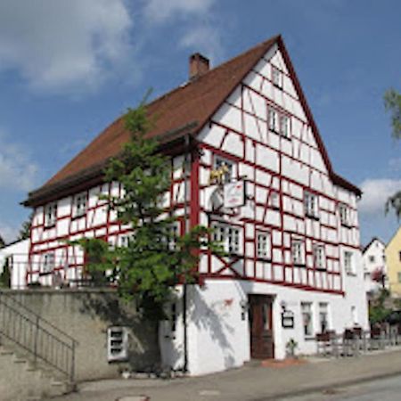 Отель Schildwirtschaft Zum Rothen Ochsen Лаупхайм Экстерьер фото